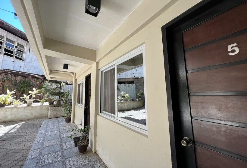 Happy Grey Hotel Vigan