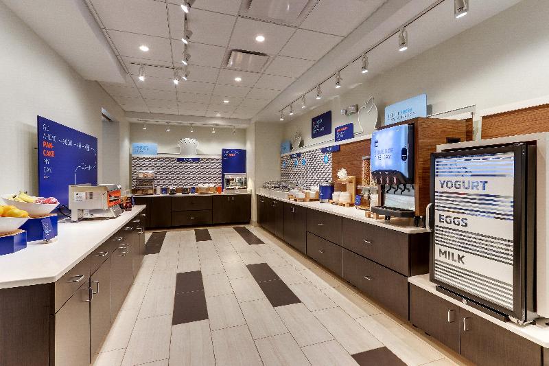 호텔 Holiday Inn Express & Suites Roanoke – Civic Center