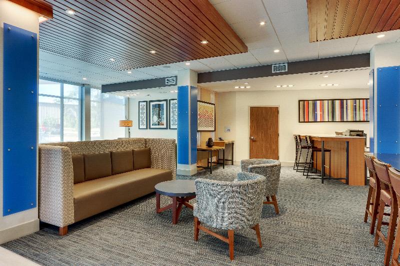 호텔 Holiday Inn Express & Suites Roanoke – Civic Center