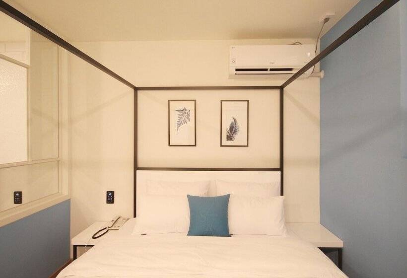 Отель Iksan Fourseason