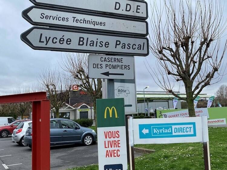 Fast Hotel Brie Comte Robert