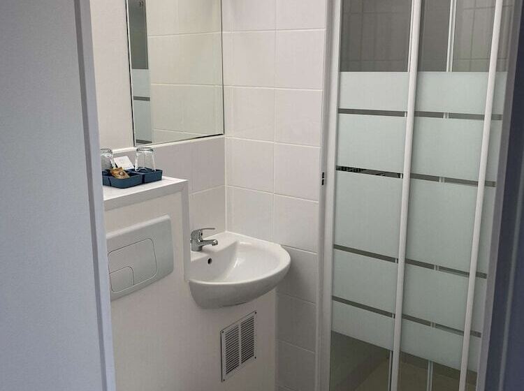 Fast Hotel Brie Comte Robert