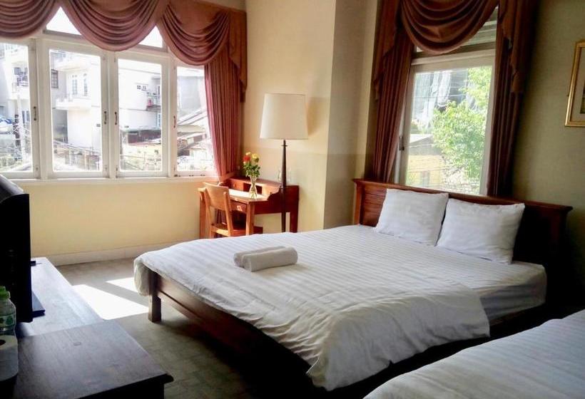 Lam Phan Hotel Villa