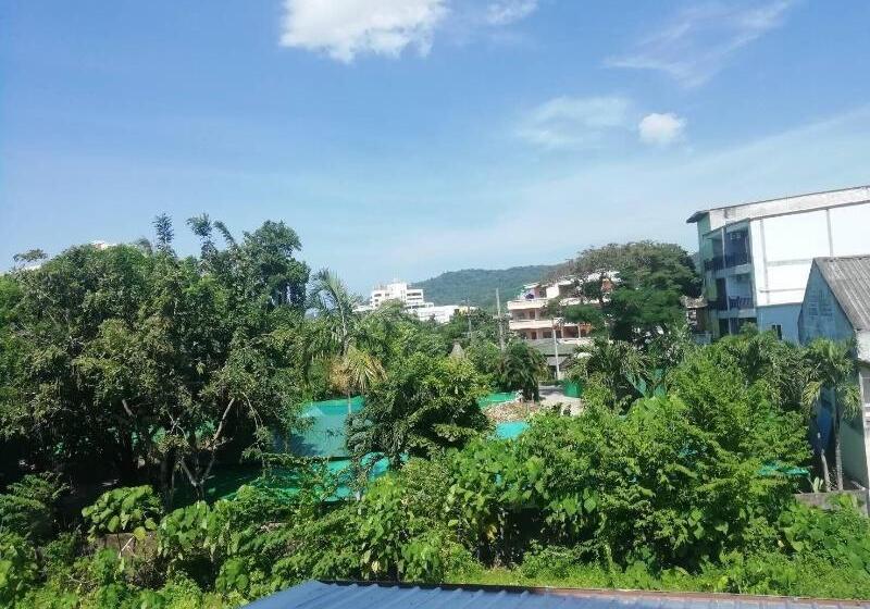 호텔 May House Karon Beach