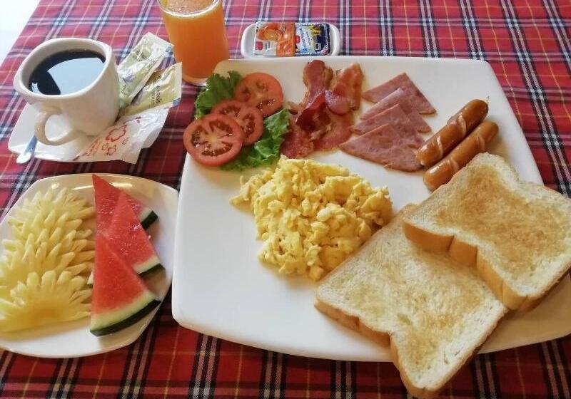 호텔 May House Karon Beach