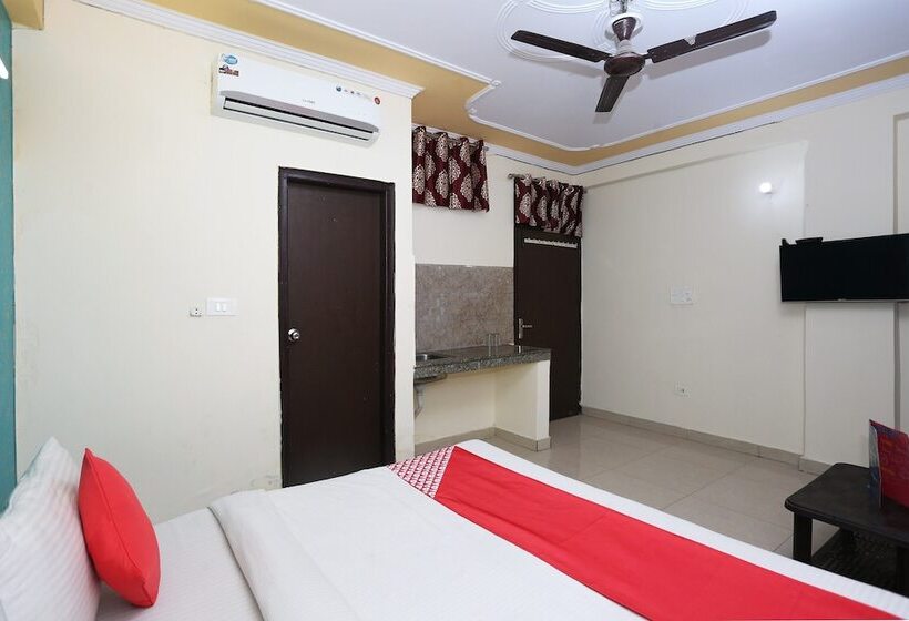 בית מלון כפרי Pilot Inn By Oyo Rooms