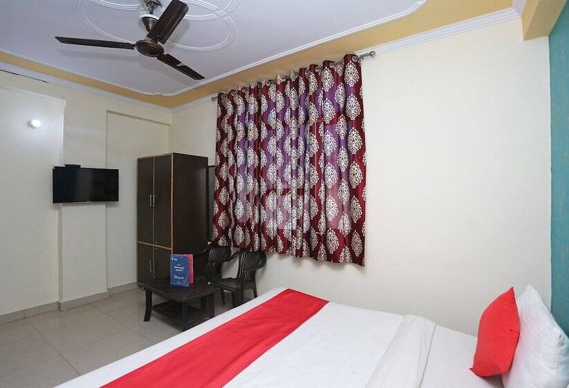 בית מלון כפרי Pilot Inn By Oyo Rooms