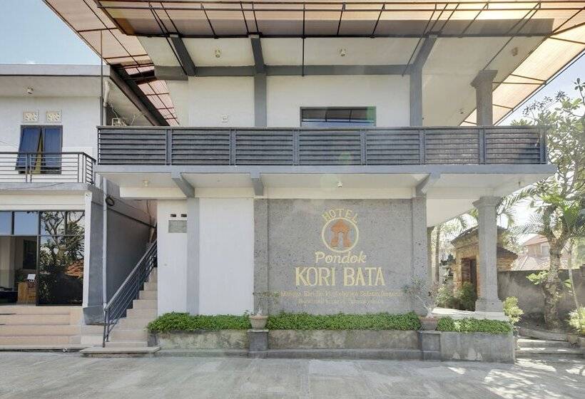 호텔 Reddoorz Near Stadion Kompyang Sujana Bali