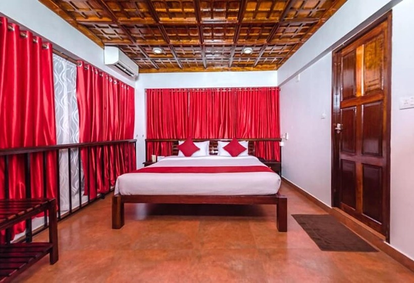 Отель Sukhayus Wellness Heritage Cherai