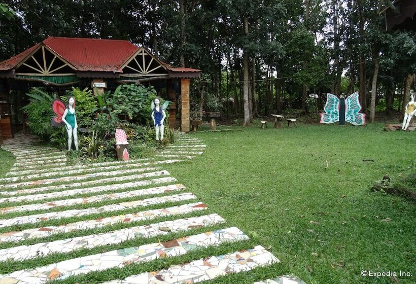 ホテル Tent And Breakfast At Irawan Park