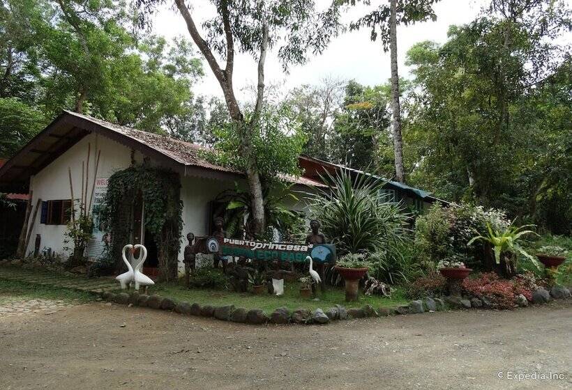 ホテル Tent And Breakfast At Irawan Park