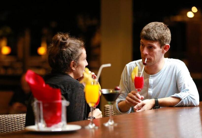 호텔 Tropical Life Resort And Spa