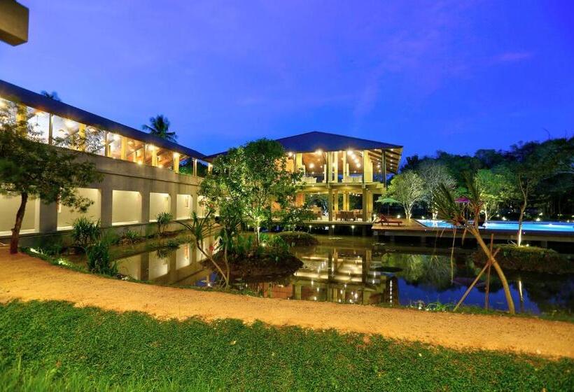 호텔 Tropical Life Resort And Spa