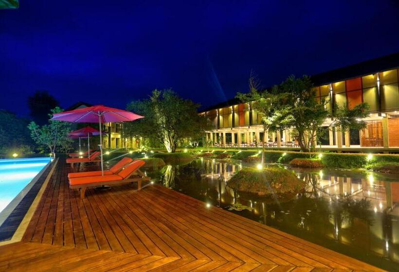 호텔 Tropical Life Resort And Spa