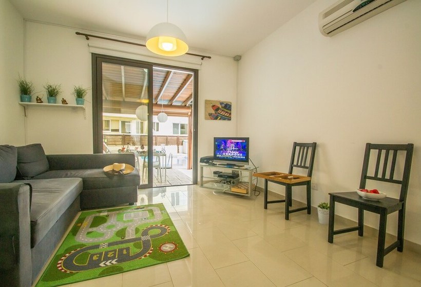 Kapparis Summer Breeze Villa