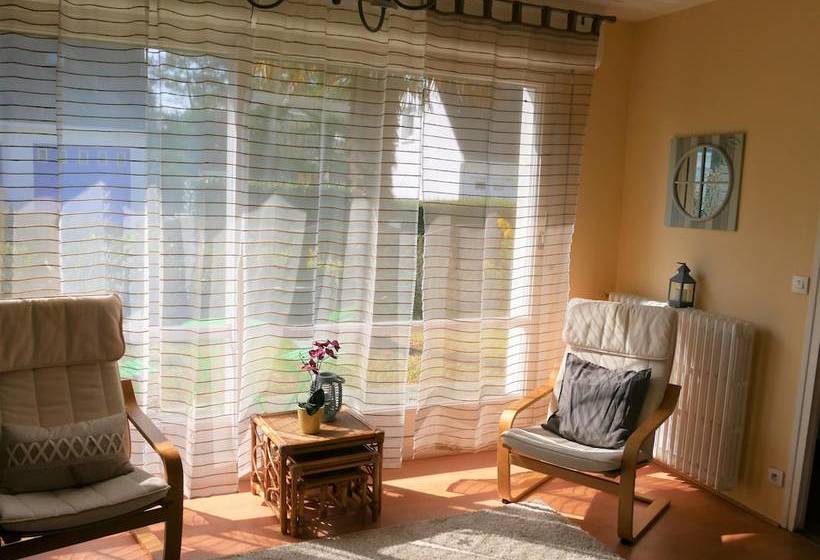 Maison Proche Des Alignements De Carnac