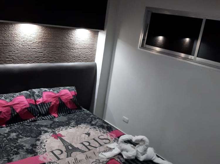 Micky Santoro Apartments