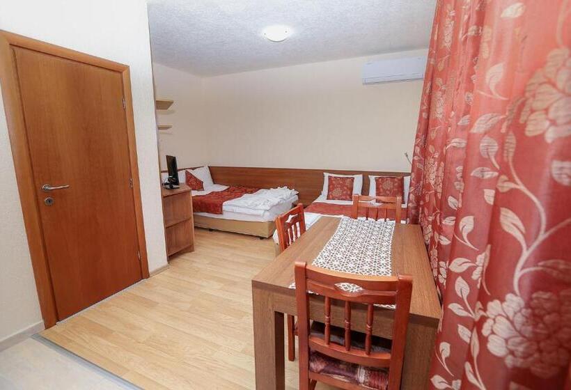 פנסיון къща за гости ваис