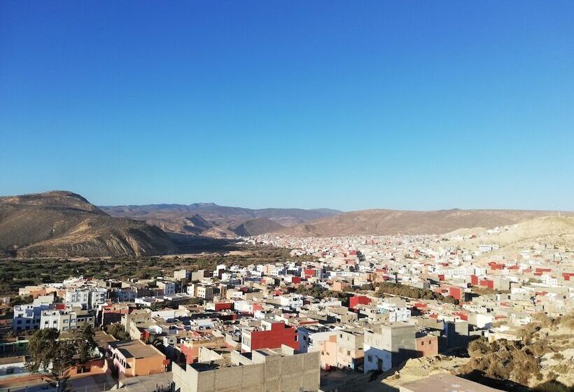 پانسیون Ab House