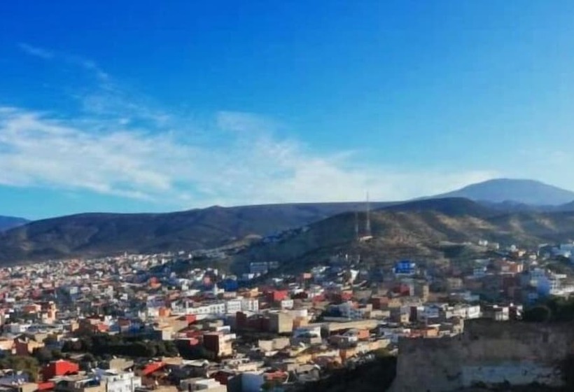 پانسیون Ab House