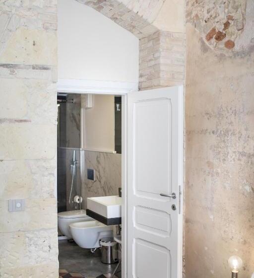 膳宿费 Arcipelago 37