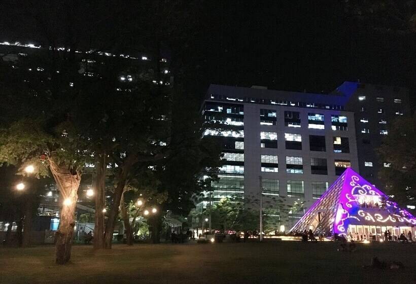 Пансион Avida Towers Cebu708 Fast Wifi, Netflix, 50in Smart Tv