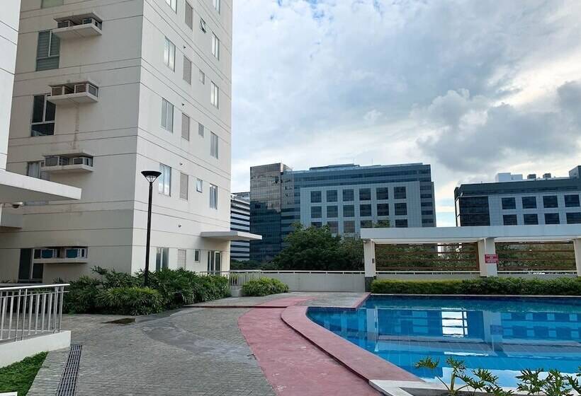 Пансион Avida Towers Cebu708 Fast Wifi, Netflix, 50in Smart Tv