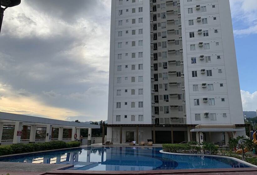 Пансион Avida Towers Cebu708 Fast Wifi, Netflix, 50in Smart Tv