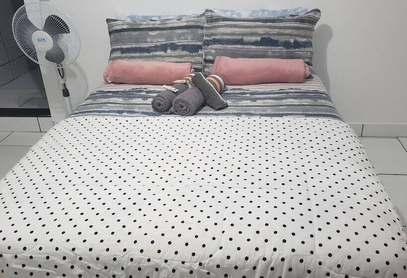 膳宿费 Cantinho Suiço