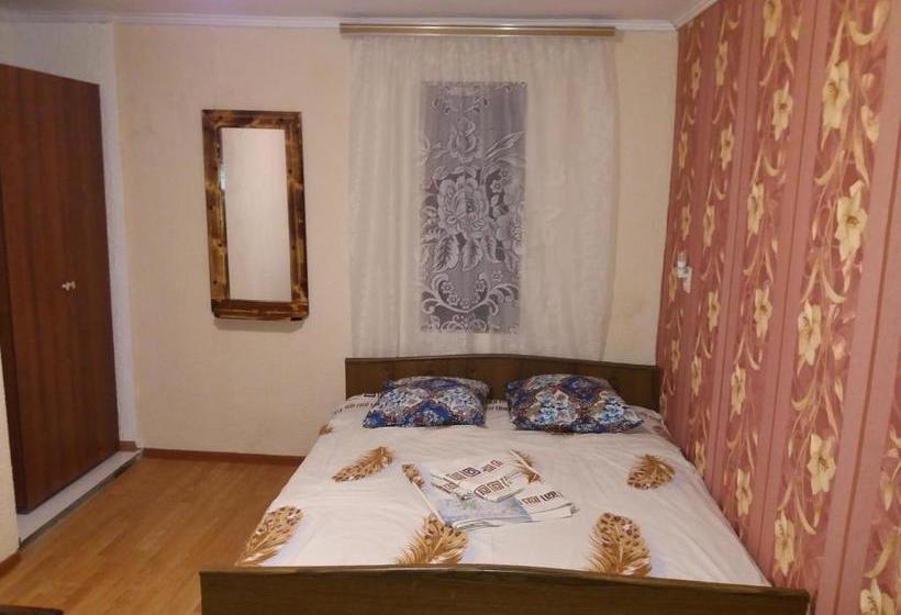 پانسیون Guest House Ariadna