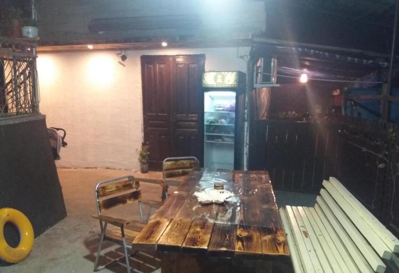 پانسیون Guest House Ariadna