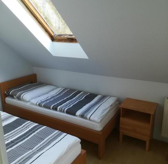 פנסיון Lipanka