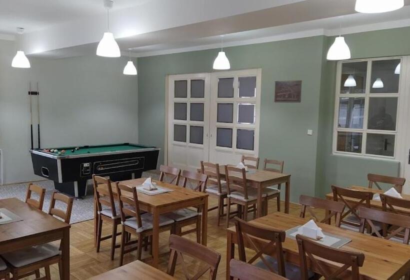 פנסיון Lipanka