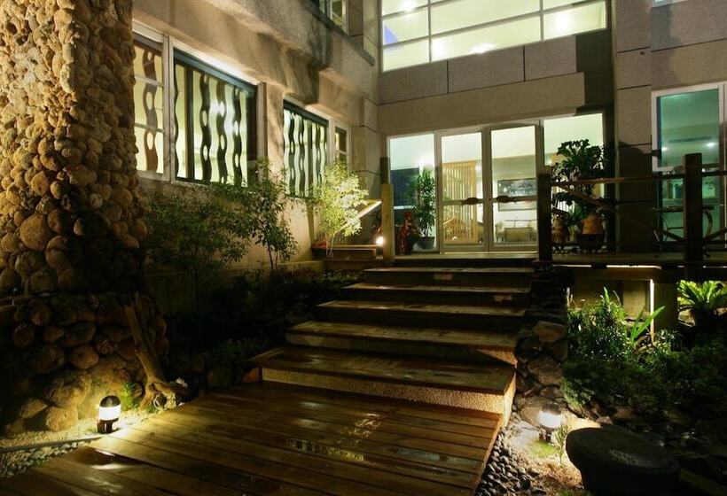 پانسیون Penghu Kite House