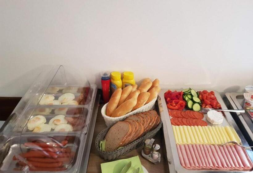 펜션 Restaurace A Penzion Bludoveček