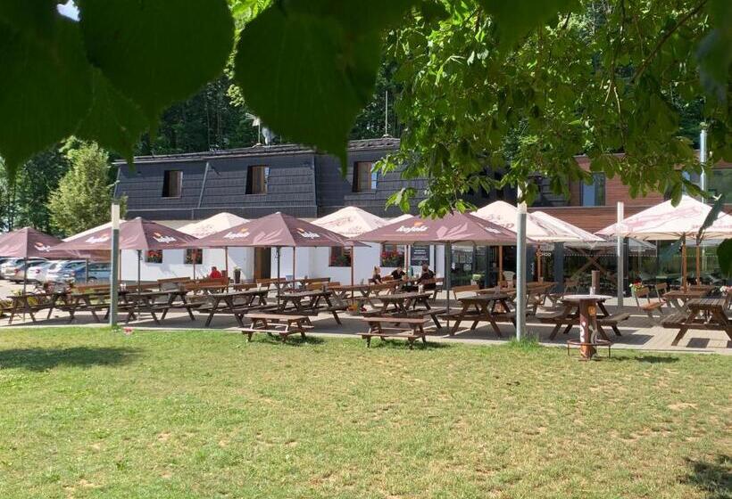 펜션 Restaurace A Penzion Bludoveček