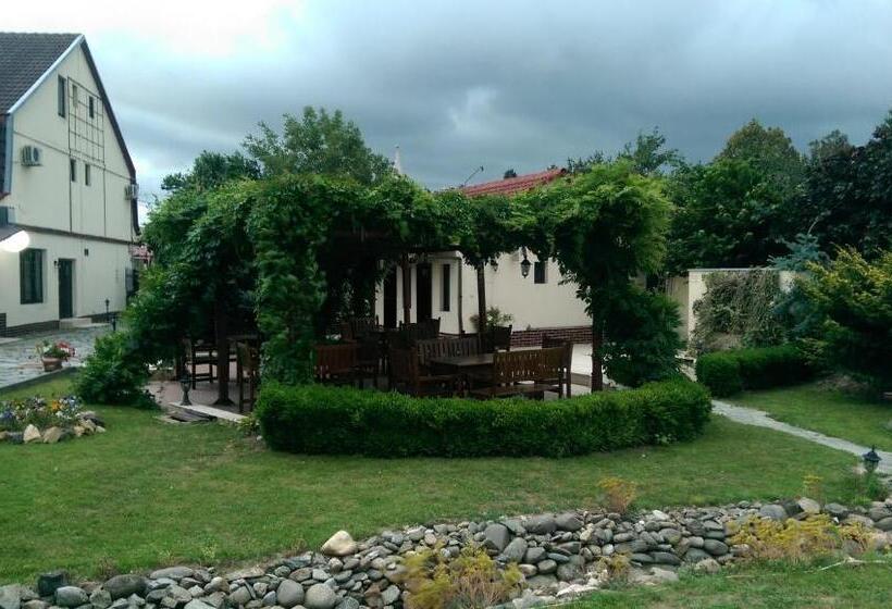 Pensiunea Eden Caransebes