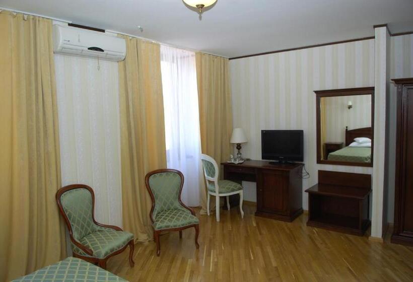 Pensiunea Eden Caransebes