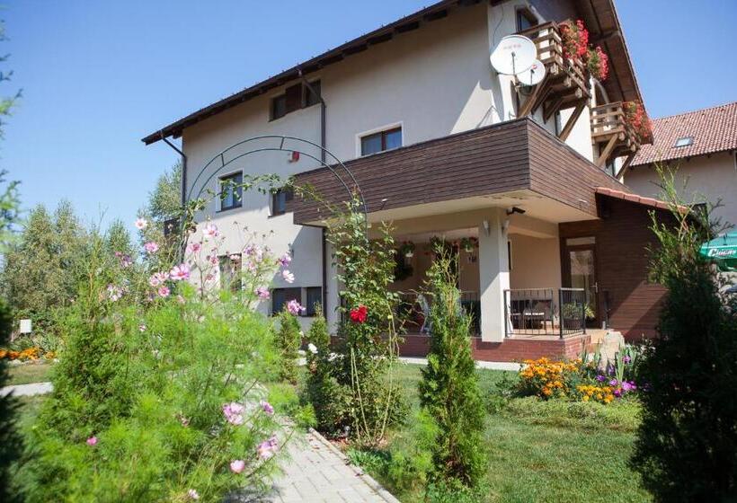 Pensiunea Royal Garden