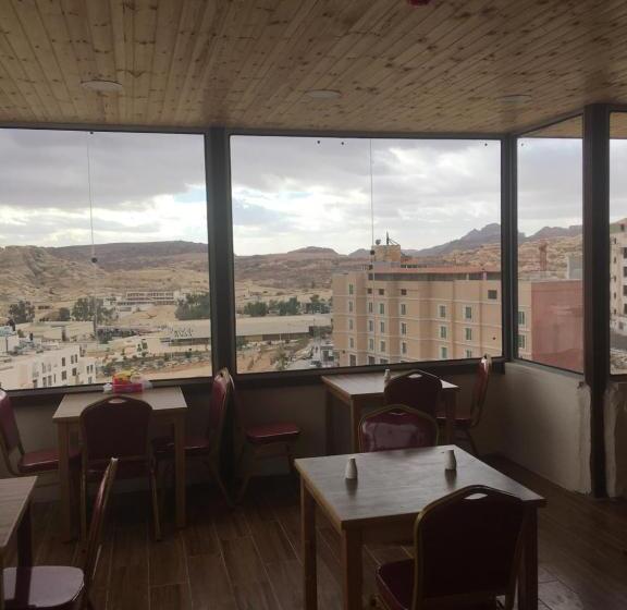 Petra Cabin Inn Hostel&resturant