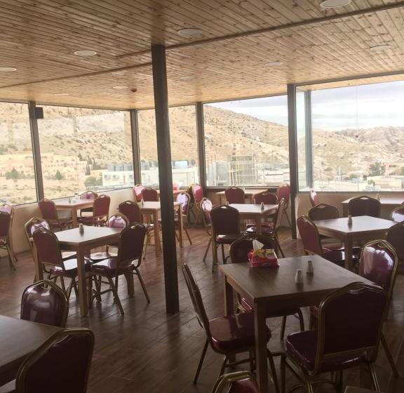 Petra Cabin Inn Hostel&resturant