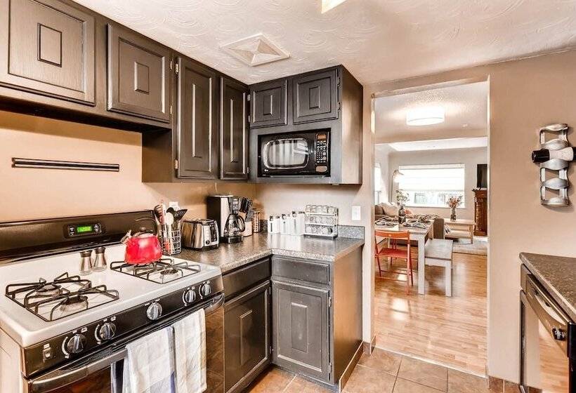 The Dream Like Garden Oasis In Sloan S Lake