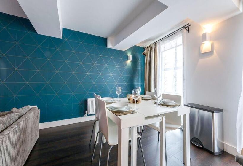 The New52 Oxford By 360stays   Bespoke 2 Bed Luxury Apartment In The Heart Of Oxford City Centre Wit