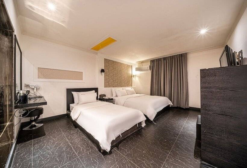 Uijeongbu Hotel The Fine