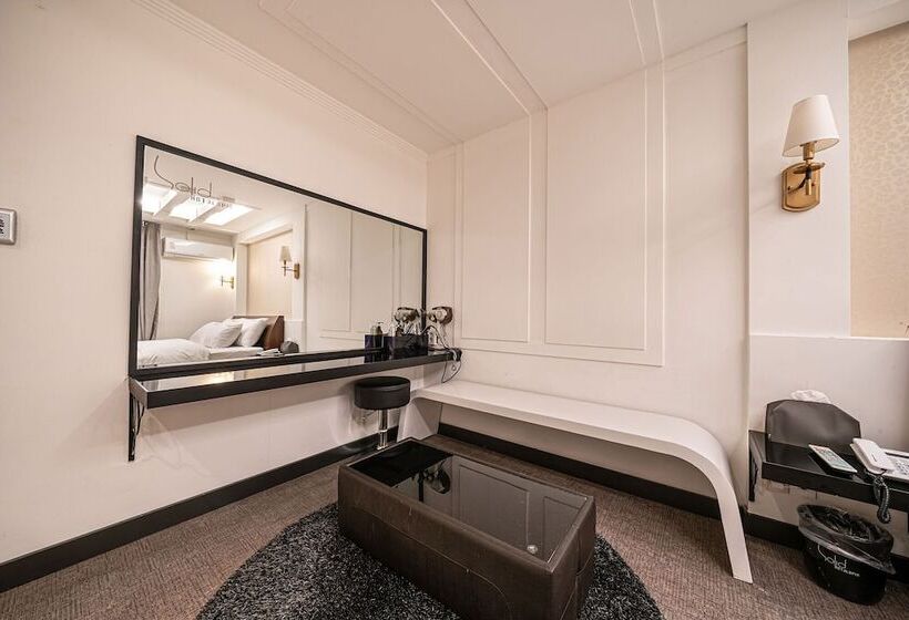 Uijeongbu Hotel The Fine