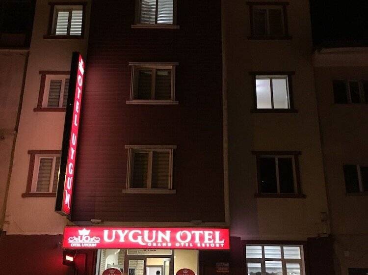 Uygun Otel