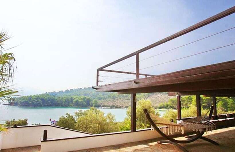 Vhillas Private Luxury Villa Leo