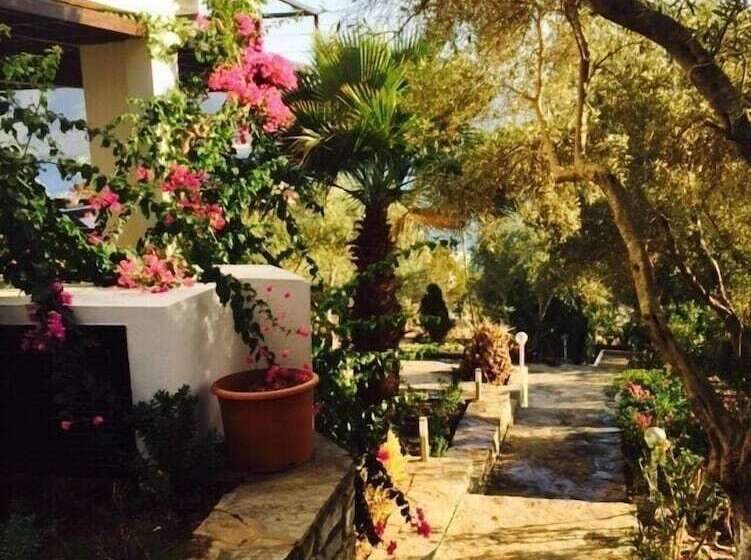 Vhillas Private Luxury Villa Leo