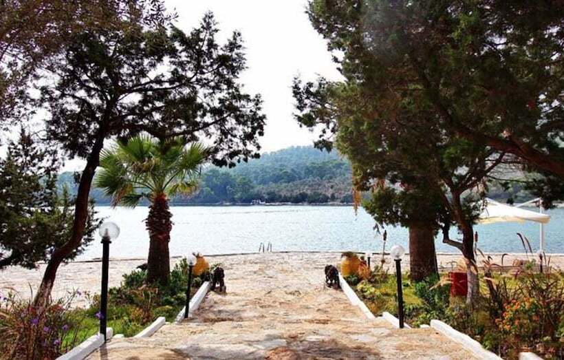 Vhillas Private Luxury Villa Leo