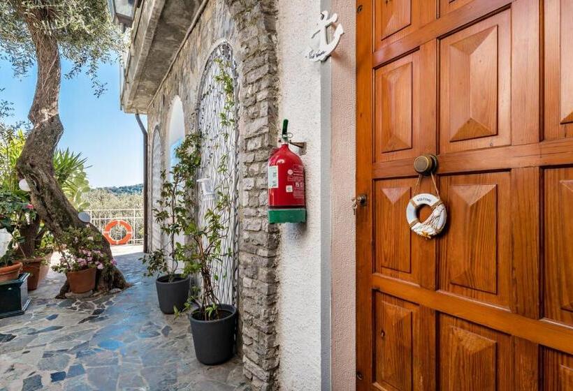 هاستل Affittacamere La Tortuga